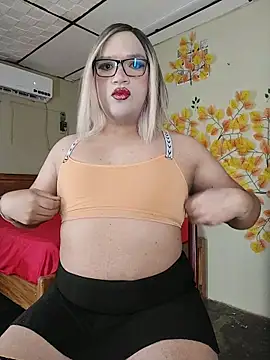 Snapshot of Ambersweet15 chatting on March 4, 2026, 11:23 pm Ambersweet15 online show from March 4, 2026, 11:23 pm