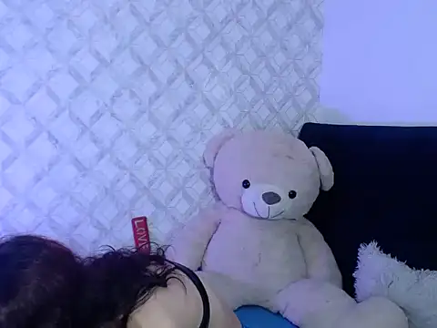 Emma-Wilson online show from October 24, 2025, 3:49 am