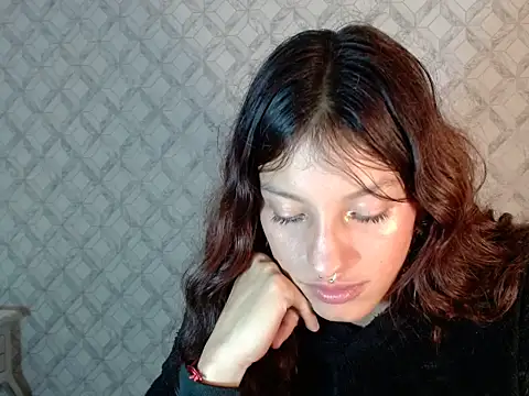 Emma-Wilson online show from April 4, 2026, 3:35 am