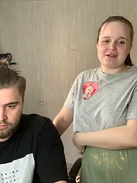 Pair of Gods  online show from March 6, 2025, 12:52 pm