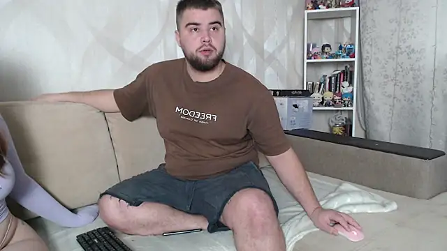 Pair of Gods  online show from October 20, 2025, 3:52 am