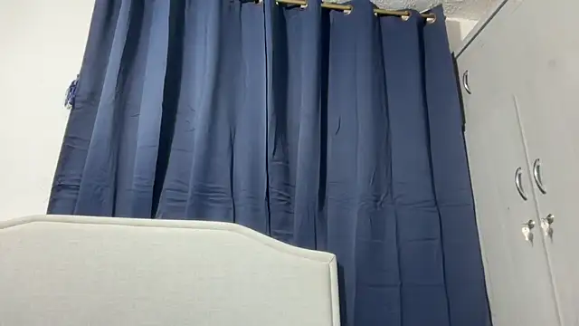 Snapshot of dominic_brandd23 chatting on November 3, 2025, 9:24 am dominic brandd23 online show from November 3, 2025, 9:24 am