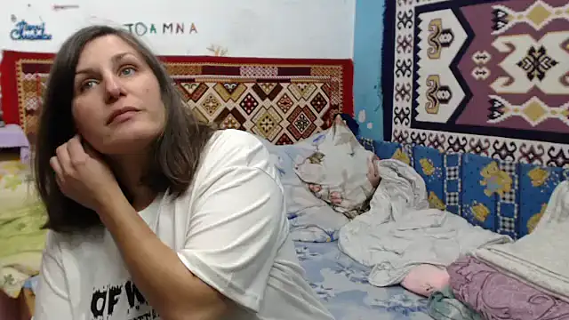 AdelineBlueEyes online show from October 2, 2025, 10:18 am