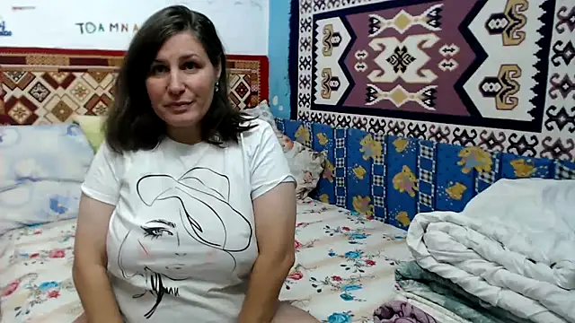 AdelineBlueEyes online show from October 13, 2025, 11:12 am