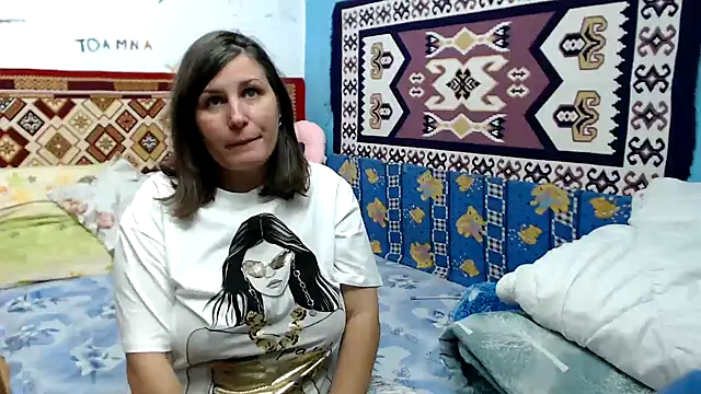 AdelineBlueEyes online show from October 4, 2025, 11:34 am