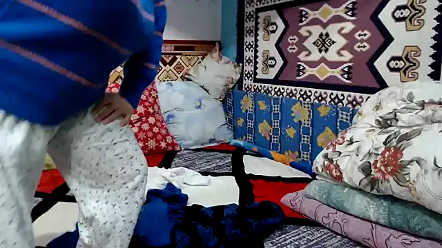 AdelineBlueEyes online show from November 14, 2025, 11:14 am