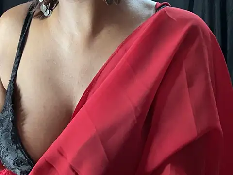 Snapshot of Sexy_trisha__7 chatting on March 10, 2025, 10:13 pm Sexy trisha 7 online show from March 10, 2025, 10:13 pm