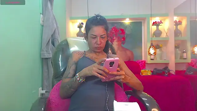 Snapshot of lorenapinto chatting on May 13, 2026, 3:35 am lorenapinto online show from May 13, 2026, 3:35 am