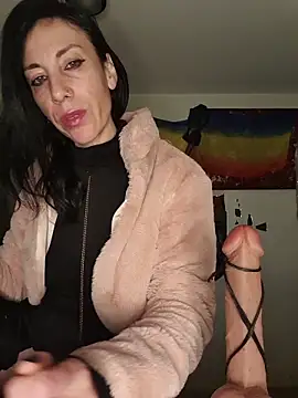 Snapshot of freyamoret chatting on March 21, 2026, 3:08 am freyamoret online show from March 21, 2026, 3:08 am