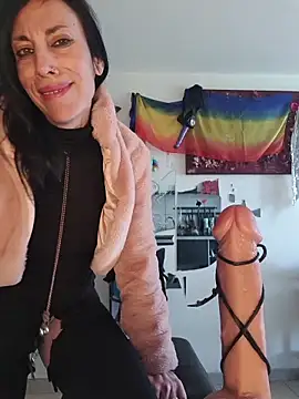 Snapshot of freyamoret chatting on March 21, 2026, 8:19 am freyamoret online show from March 21, 2026, 8:19 am