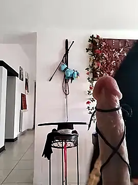 freyamoret online show from March 7, 2025, 1:07 pm