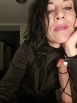 Snapshot of freyamoret chatting on March 27, 2026, 3:37 am freyamoret online show from March 27, 2026, 3:37 am