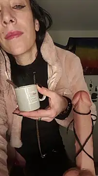 Snapshot of freyamoret chatting on March 9, 2026, 4:05 am freyamoret online show from March 9, 2026, 4:05 am