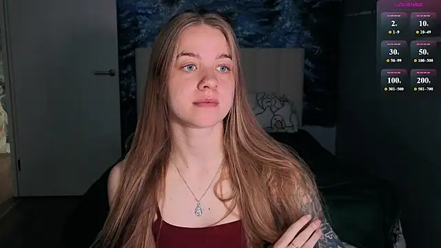 Snapshot of candy_maggie chatting on May 12, 2026, 4:46 pm candy maggie online show from May 12, 2026, 4:46 pm