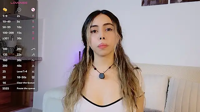 AMELIETARSON online show from November 21, 2025, 7:46 pm