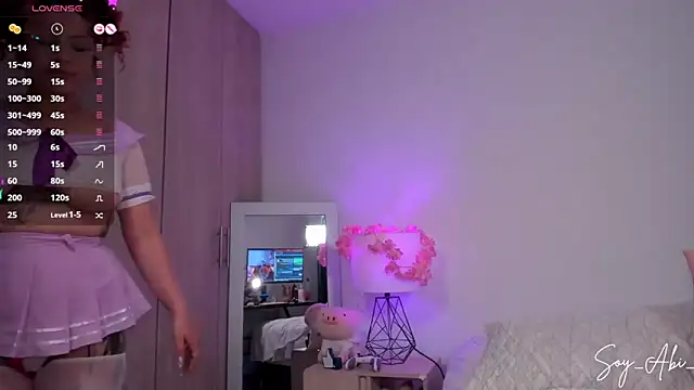 soy abi  online show from February 22, 2025, 10:52 pm