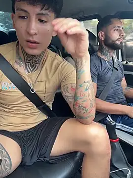  Tomy08calderon online show from March 14, 2026, 5:52 pm