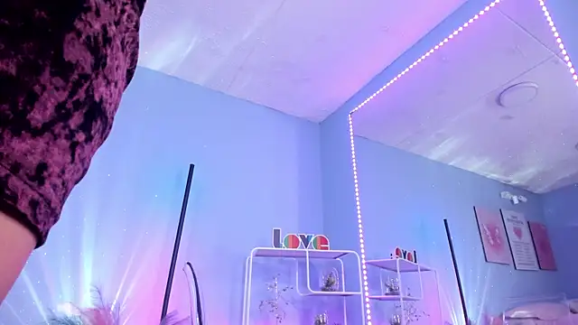 MaveParks  online show from October 1, 2025, 11:36 am