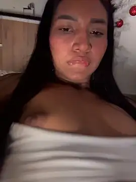 Barbiebrunette  online show from December 21, 2025, 5:09 am