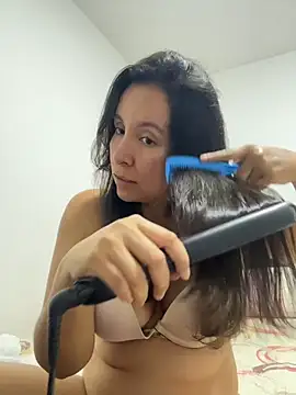 emely sexx20 online show from June 28, 2026, 1:45 am