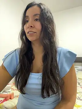 emely sexx20 online show from June 26, 2026, 2:50 am