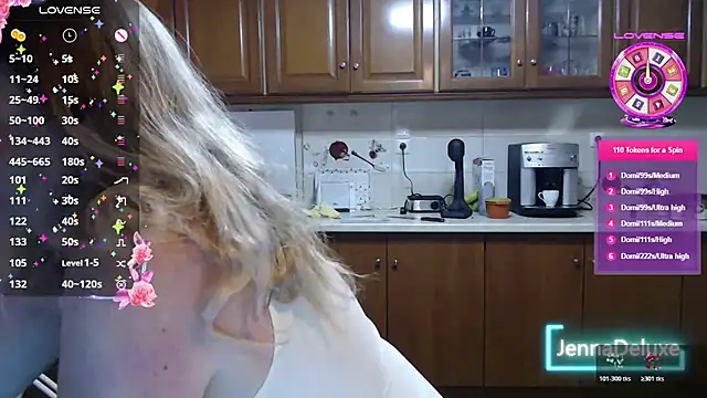 Snapshot of JennaDeluxe chatting on May 13, 2026, 7:26 am JennaDeluxe online show from May 13, 2026, 7:26 am