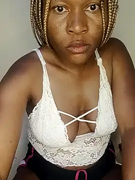 Snapshot of Mayah19 chatting on February 25, 2025, 1:53 pm Mayah19 online show from February 25, 2025, 1:53 pm