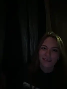 selenaluvv online show from February 18, 2025, 7:30 pm