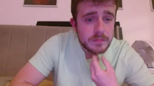 Snapshot of maxy49 chatting on November 15, 2025, 8:57 pm maxy49 online show from November 15, 2025, 8:57 pm