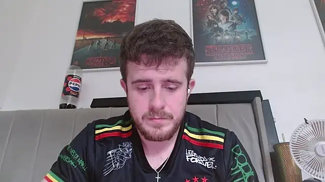 Snapshot of maxy49 chatting on November 11, 2025, 12:55 pm maxy49 online show from November 11, 2025, 12:55 pm