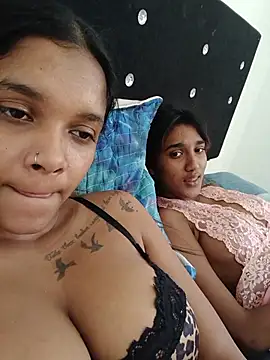 Indianqueen03 online show from July 7, 2026, 12:09 pm