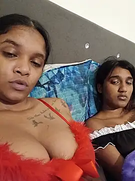 Indianqueen03 online show from July 17, 2026, 10:18 pm