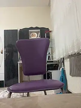 MuscleBoyy777 online show from December 17, 2024, 11:16 pm