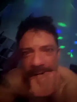 Snapshot of Tony_Torrente chatting on April 10, 2026, 3:52 pm Tony Torrente online show from April 10, 2026, 3:52 pm