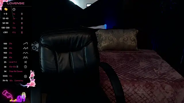 pretty cristal69 online show from March 25, 2026, 11:03 pm