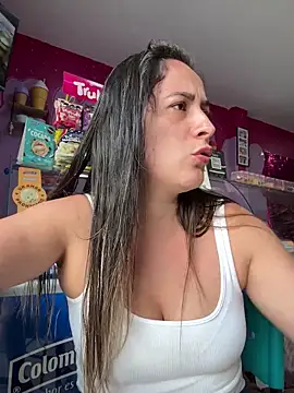 Snapshot of Rousse92 chatting on March 12, 2026, 10:25 pm Rousse92 online show from March 12, 2026, 10:25 pm