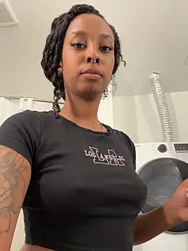 Your Paris online show from March 12, 2026, 3:16 pm