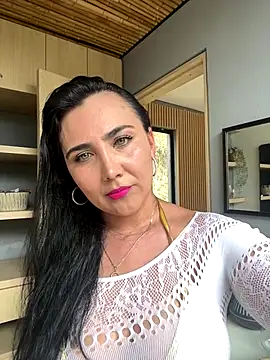 Snapshot of Evangeline_Taylorr chatting on September 8, 2025, 7:35 pm Evangeline Taylorr online show from September 8, 2025, 7:35 pm