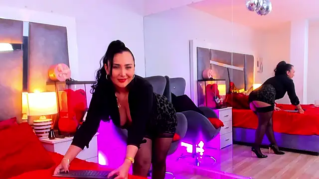 Snapshot of Evangeline_Taylorr chatting on February 28, 2025, 11:12 pm Evangeline Taylorr online show from February 28, 2025, 11:12 pm