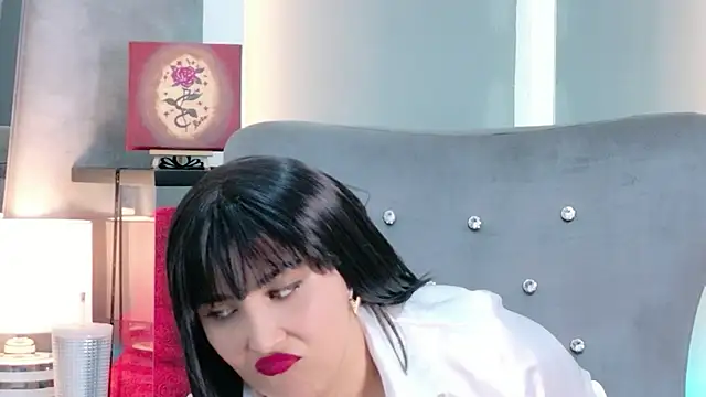 Snapshot of Evangeline_Taylorr chatting on May 14, 2026, 7:33 pm Evangeline Taylorr online show from May 14, 2026, 7:33 pm