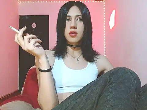 Snapshot of lucydreamm chatting on February 8, 2026, 1:36 am lucydreamm online show from February 8, 2026, 1:36 am