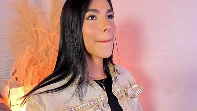 IsabelleFoxx  online show from March 10, 2026, 10:58 pm