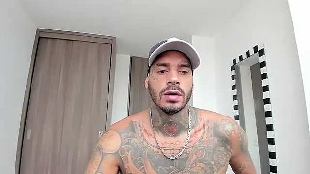 Snapshot of mulatos16 chatting on October 16, 2025, 7:33 pm mulatos16 online show from October 16, 2025, 7:33 pm