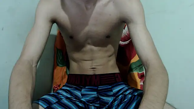isaaclatino online show from June 20, 2026, 5:45 am