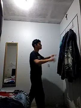 Snapshot of Josudaln2 chatting on November 15, 2025, 9:24 am Josudaln2 online show from November 15, 2025, 9:24 am