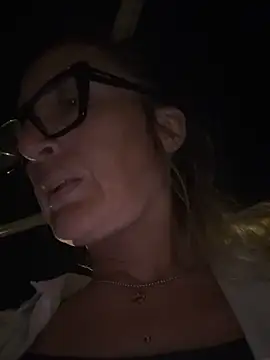 casalinga88 online show from October 10, 2025, 6:09 pm