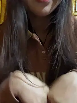 Berrysweet 68 online show from February 20, 2026, 3:47 am