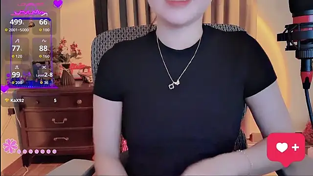 Berrysweet 68 online show from May 27, 2026, 5:42 pm