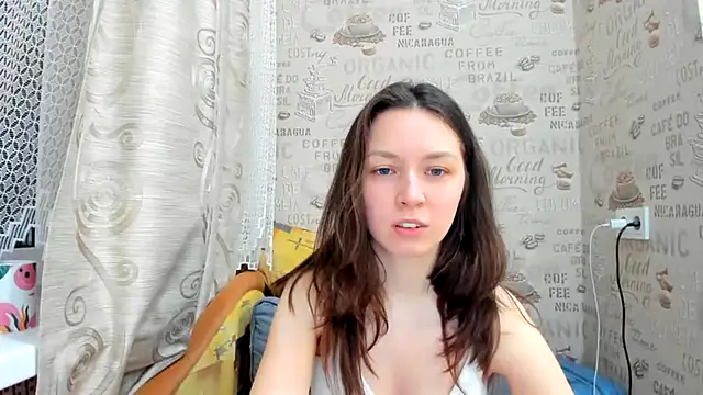 Snapshot of Adela_Vetta chatting on February 24, 2025, 7:52 pm Adela Vetta online show from February 24, 2025, 7:52 pm