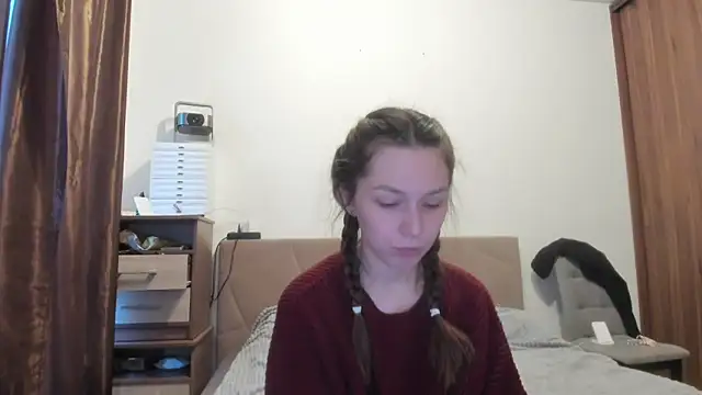 Snapshot of Adela_Vetta chatting on March 12, 2026, 3:16 pm Adela Vetta online show from March 12, 2026, 3:16 pm